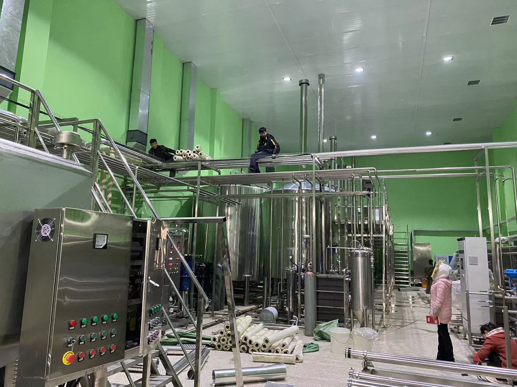 溆浦精酿啤酒设备厂—精酿啤酒设备制造:传承工艺与创新科技的交融